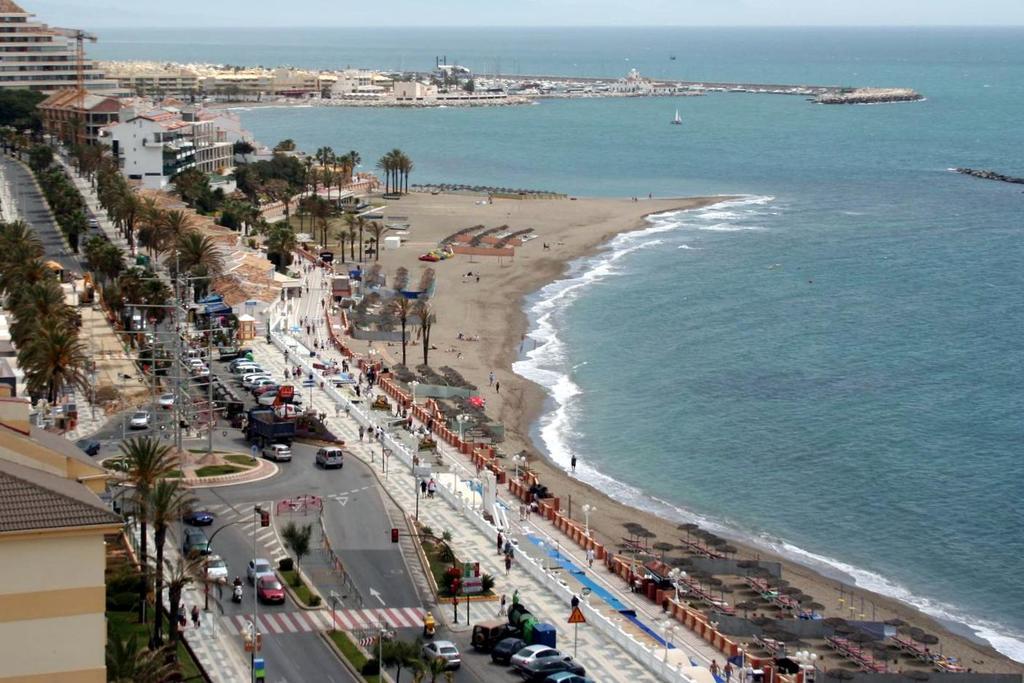 "Vive Benal Beach" Estudios Con Vistas Al Parque Acuatico Беналмадена Екстериор снимка