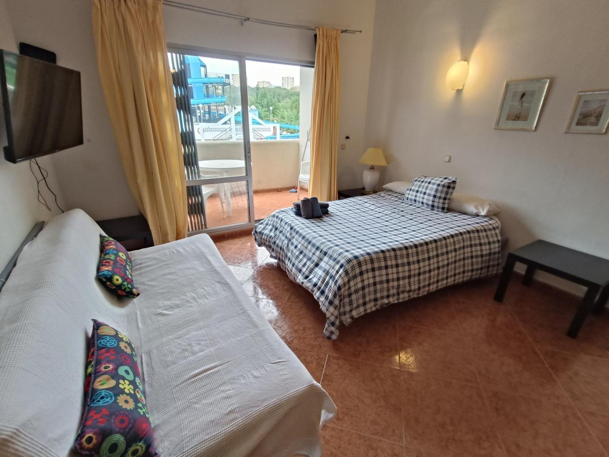 "Vive Benal Beach" Estudios Con Vistas Al Parque Acuatico Беналмадена Екстериор снимка