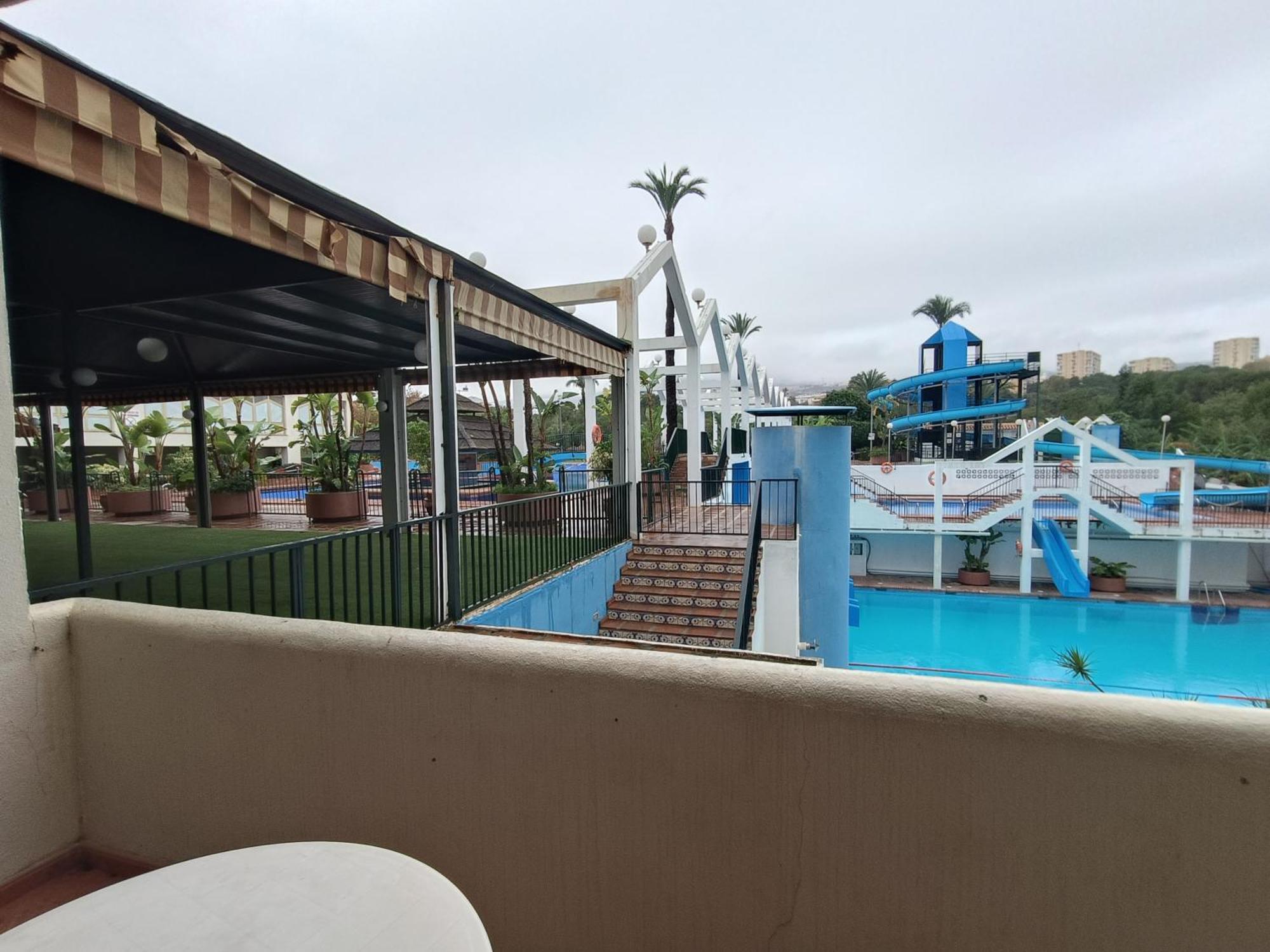 "Vive Benal Beach" Estudios Con Vistas Al Parque Acuatico Беналмадена Екстериор снимка