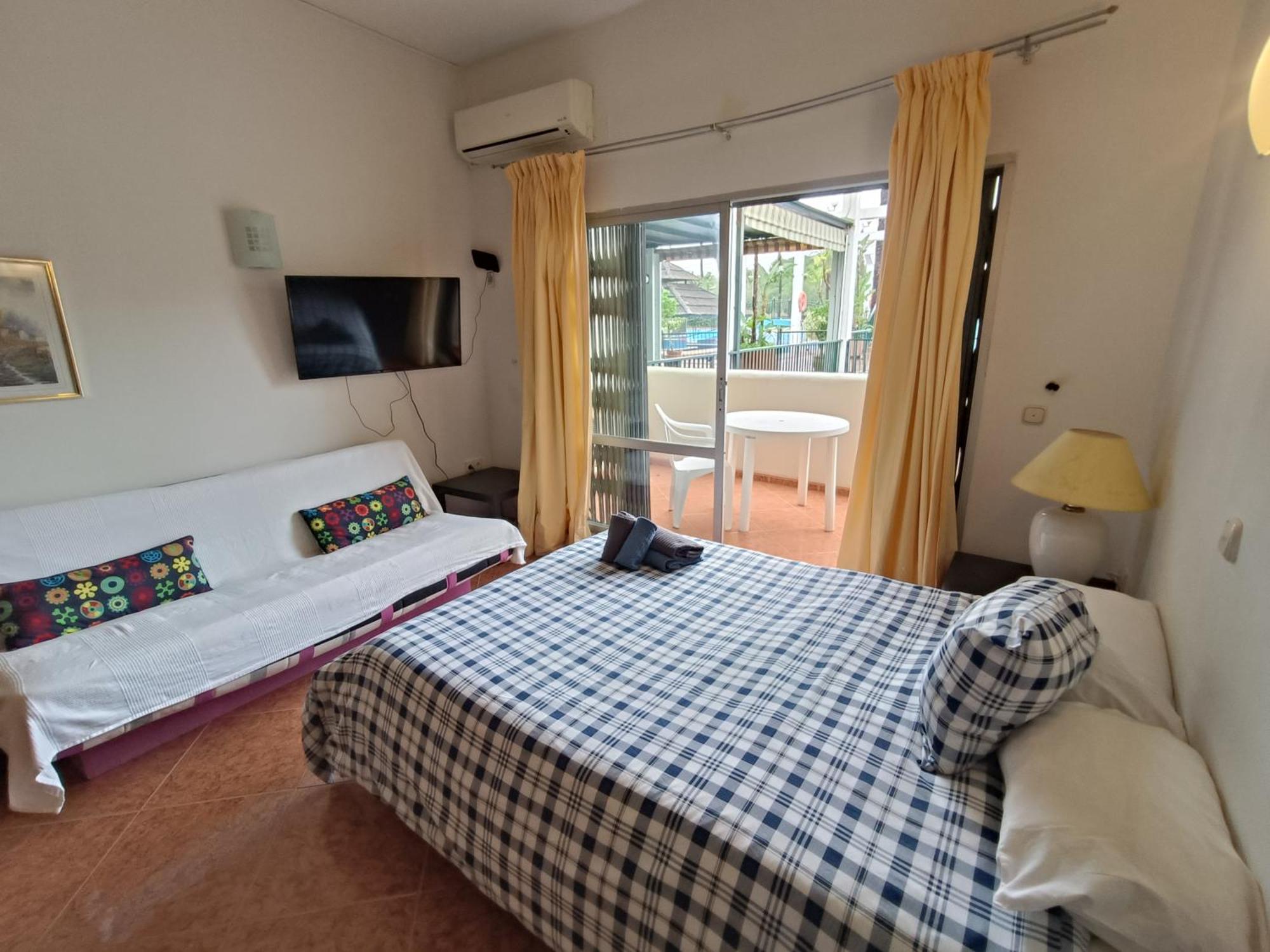 "Vive Benal Beach" Estudios Con Vistas Al Parque Acuatico Беналмадена Екстериор снимка