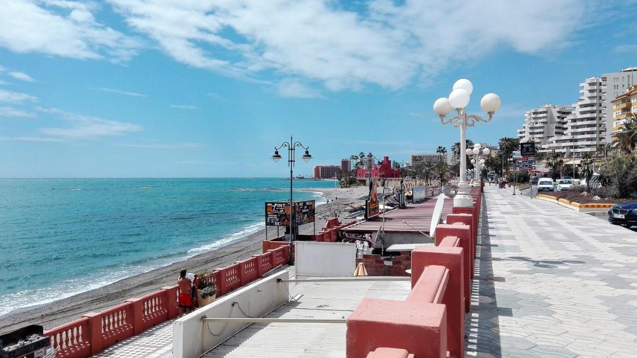 "Vive Benal Beach" Estudios Con Vistas Al Parque Acuatico Беналмадена Екстериор снимка